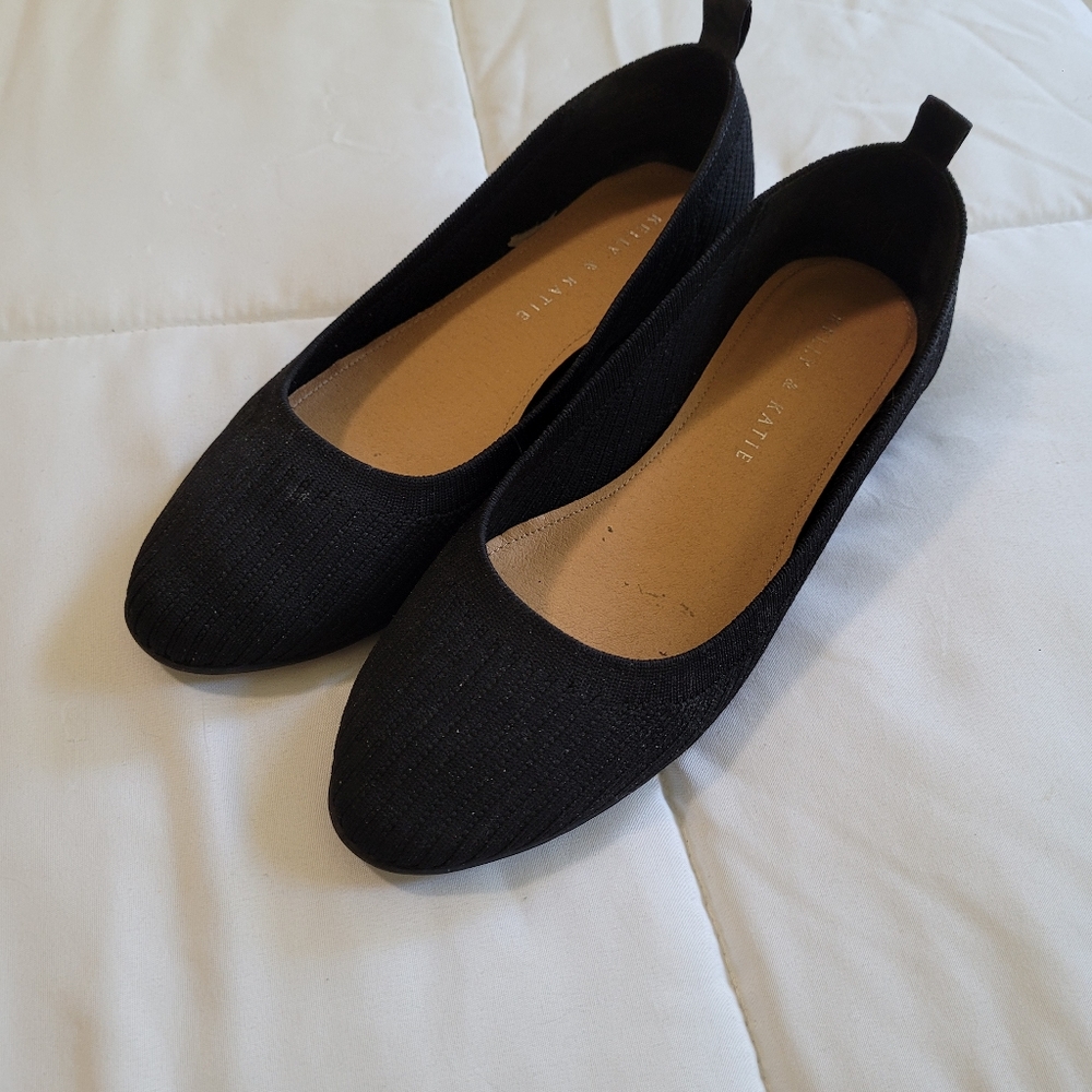 Ballet flats